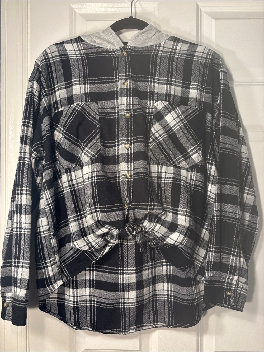 No Boundaries Black and White Plaid Button-Down Shirt with Hood